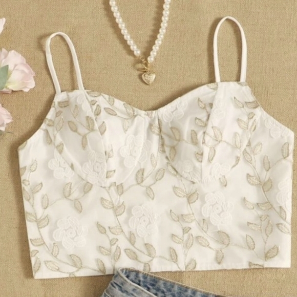 Crop top - Picture 1 of 1